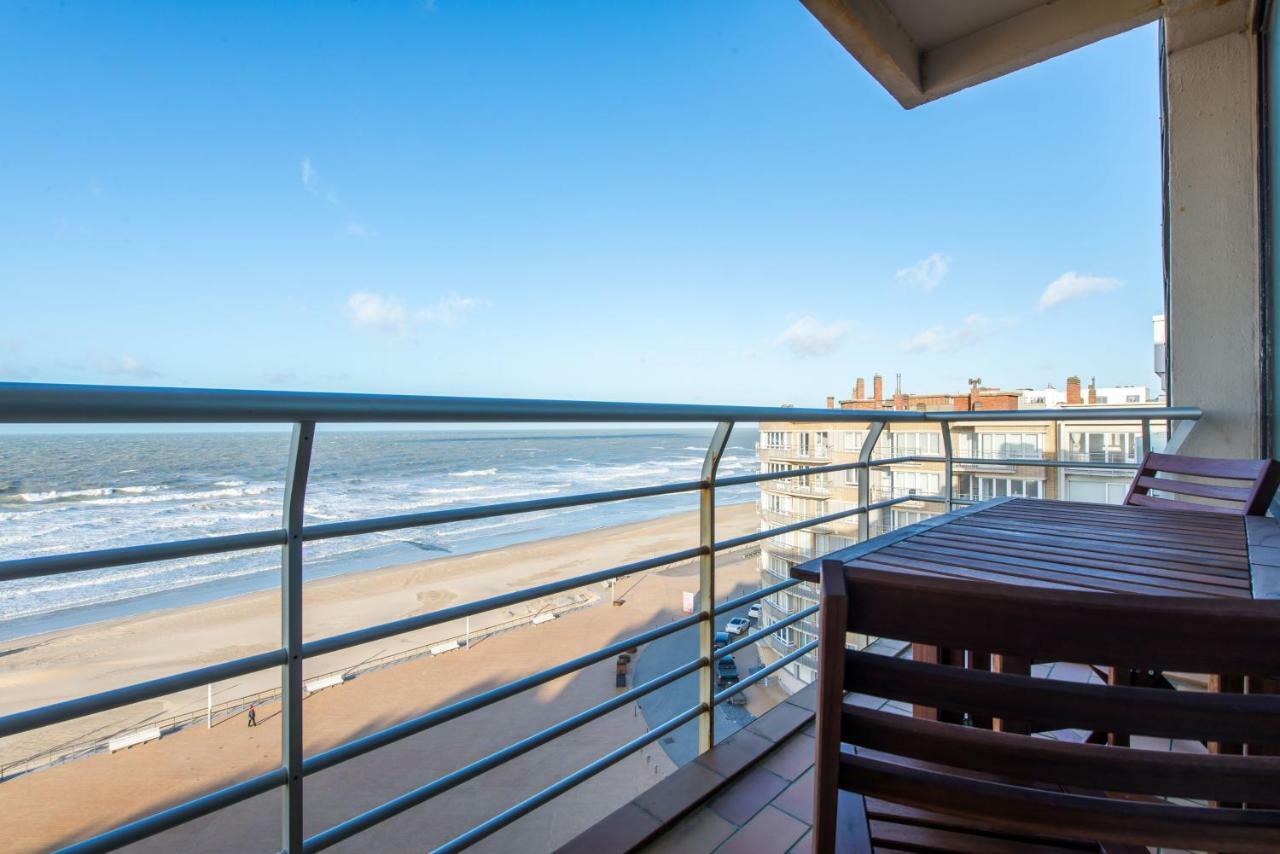 Cosy Studio With Sea View In Ostenda Esterno foto